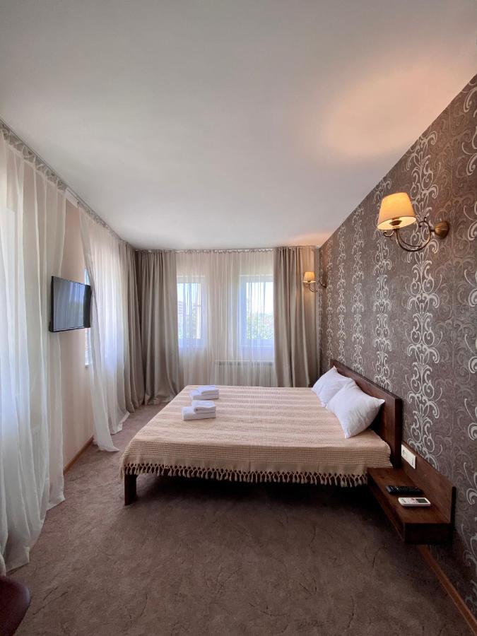 Gosti Hotell Odessa Exteriör bild